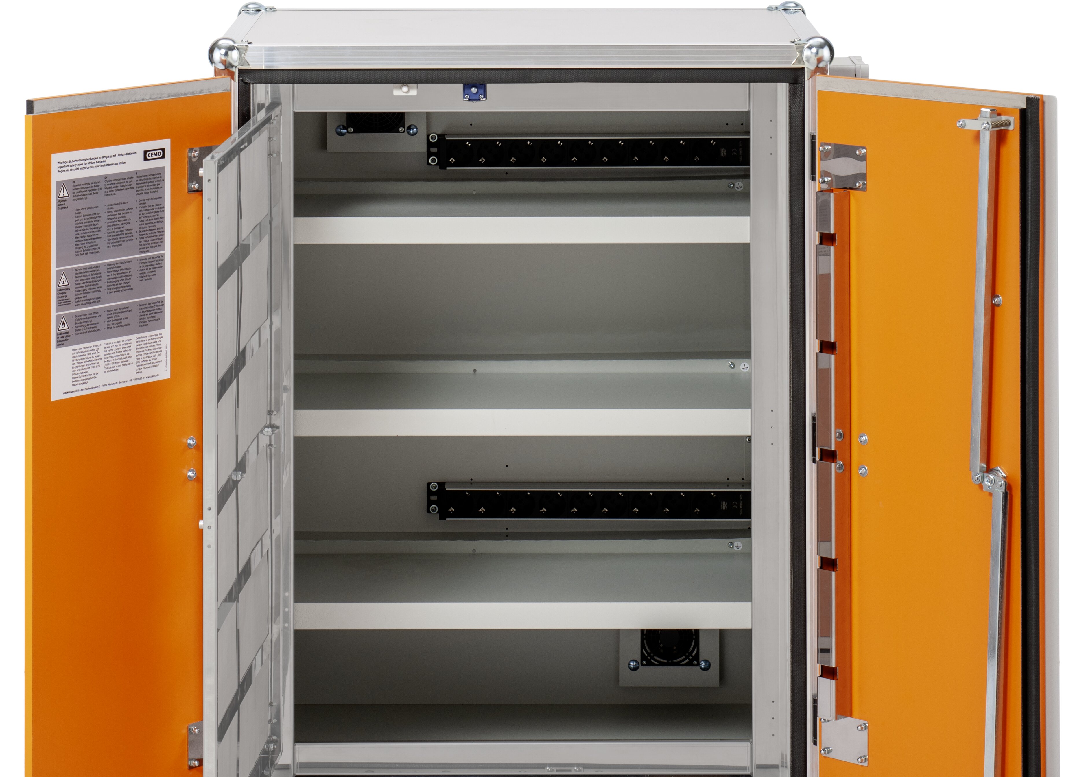 Akku-Ladeschrank 8/20 Basic offen mit Funkenschutzgitter und Füssen Akku-Ladeschrank 8/20 Basic offen mit Funkenschutzgitter und Füssen