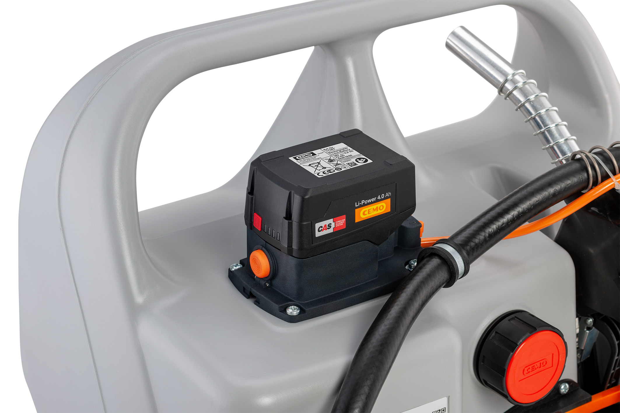 11598-_04_Trolley_100L_Detail_CASAkku_2021-06 Detail: Dieseltrolley 100 Liter mit Li-Power-Akku 18 Volt