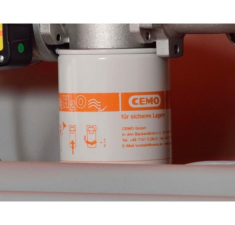 11093_11080_02_cube-dieseltankanlage-5000-l-outdoor-premium-plus-detail Filter mit Wasserabscheider montiert an CUBE-Dieseltankanlage 5000 Liter