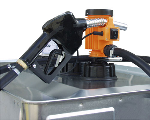 f87d70b0a87f2029d5714dbb2d821977 Beispiel CENTRI Elektropumpe 230 V mit Automatik-Zapfpistole montiert auf UNI-Tank